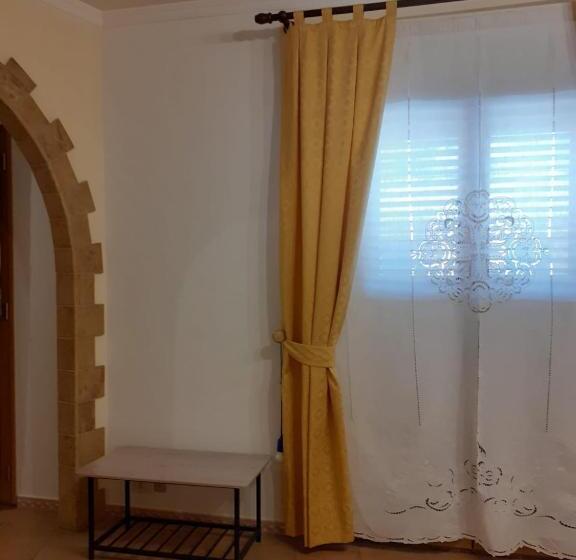 اتاق لوکس, Casamia