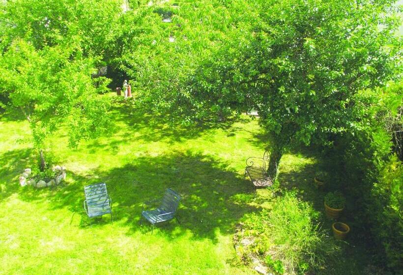 اتاق استاندارد اینتریور, Chambre En Ville Dans Un Esprit Campagne