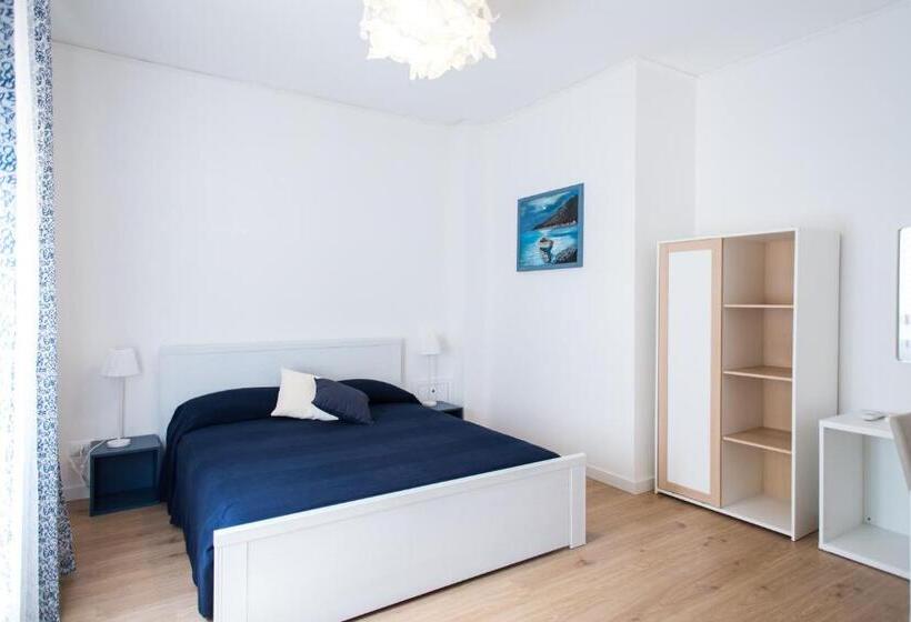 Standard room with outdoor bath, Mondello Beach   Rooms By The Sea