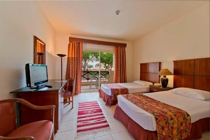 اتاق استاندارد با چشم‌انداز استخر, Amphoras Beach   Ultra All Inclusive