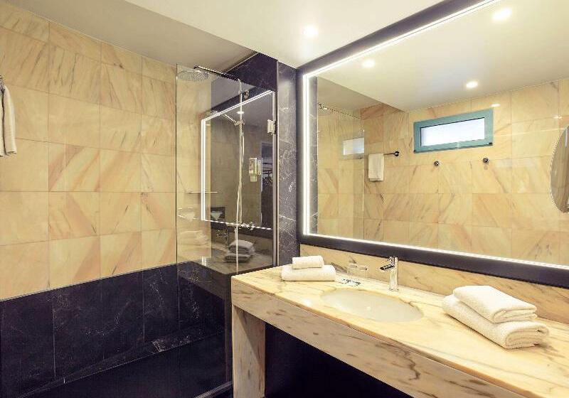 Номер Superior Вид на Сад, Mercure Paris Saintouen