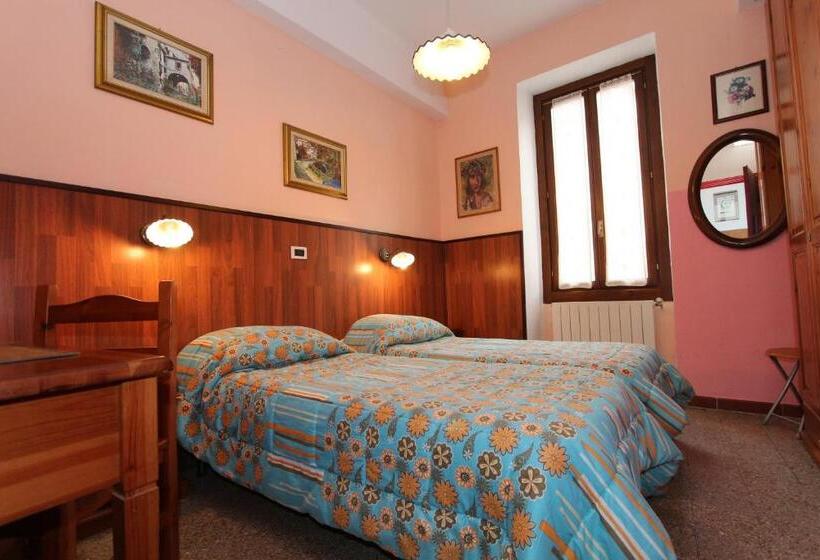 Номер Стандарт Индивидуальный, Albergo Santo Spirito