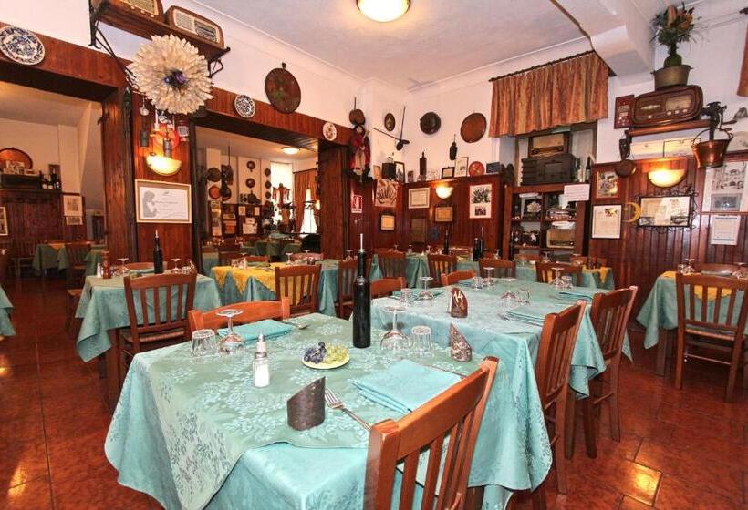 Номер Стандарт Трехместный, Albergo Santo Spirito