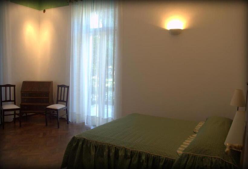 اتاق استاندارد, B&b Ai Confini Dell Impero