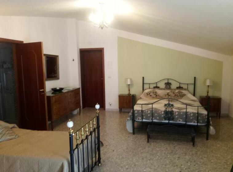 Семейный Номер, Villa 2 Fields