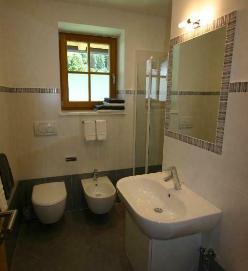 Apartamento 2 Dormitórios, Hilpoldhof