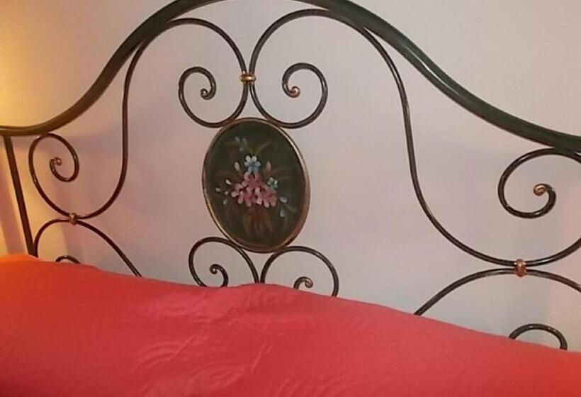 Номер Стандарт с Балконом, B&b S Apposentu