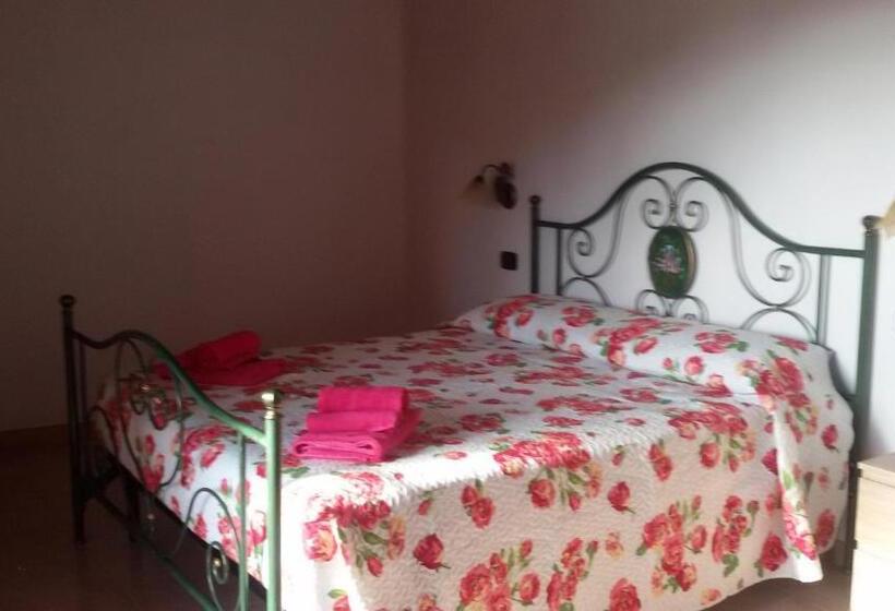 Quarto Estandar com Sacada, B&b S Apposentu