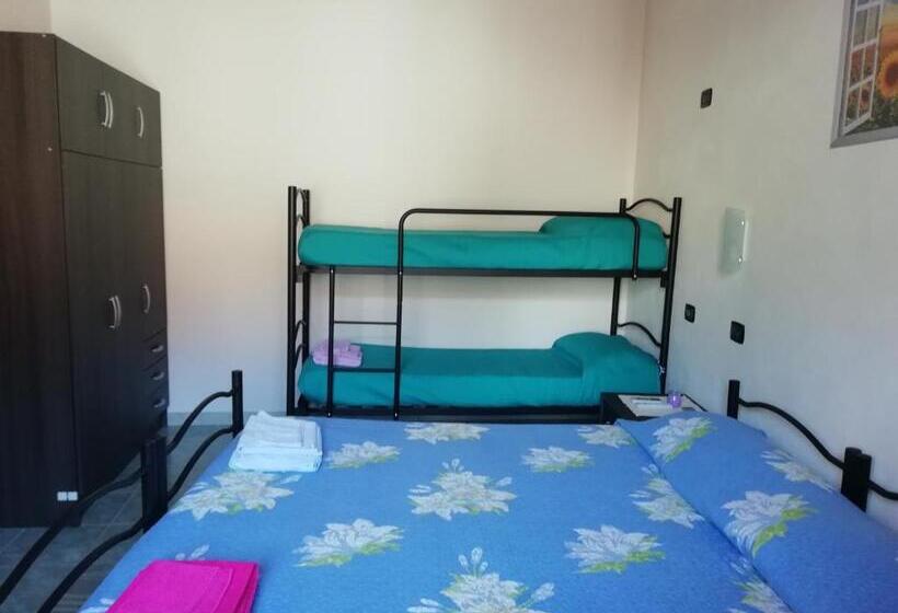 Четырехместный Номер Стандарт, B&b S Apposentu