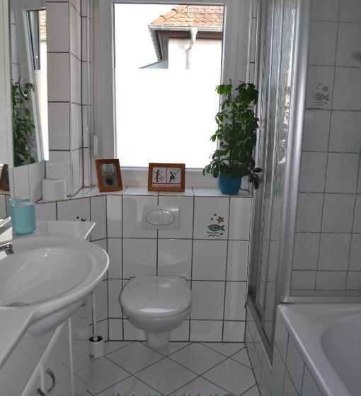 Quarto Estandar, Punkrock Harbour Pension Bähr