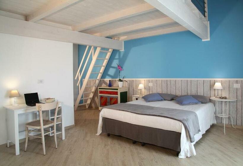 Четырехместный Номер Стандарт, Cascinetta32