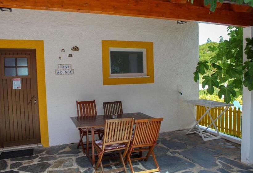 کلبه ییلاقی, Quinta De Vale Escuro