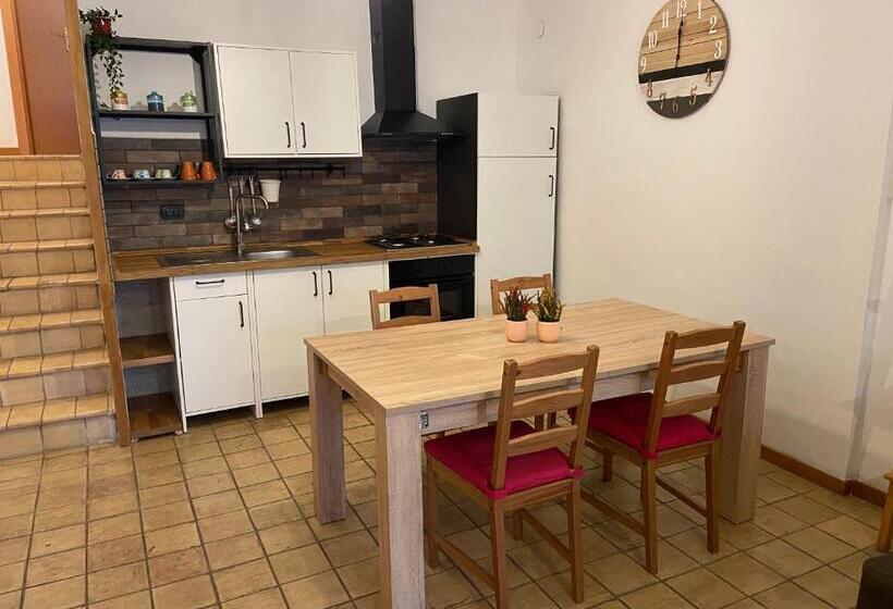Апартаменты 1 Спальня Вид на Сад, Residence Orto Di Venanzio