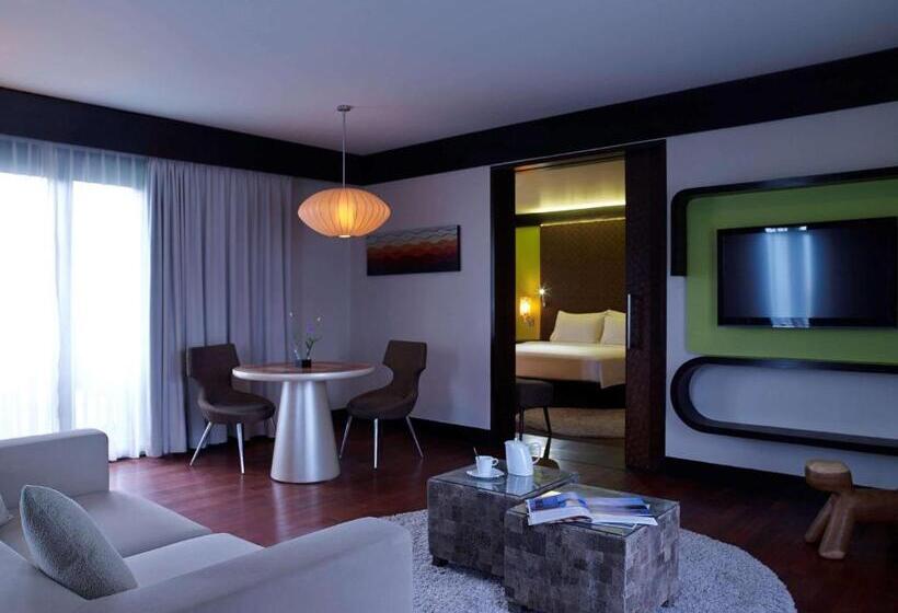 스탠다드 룸 가든 전망, Pullman Bali Legian Beach
