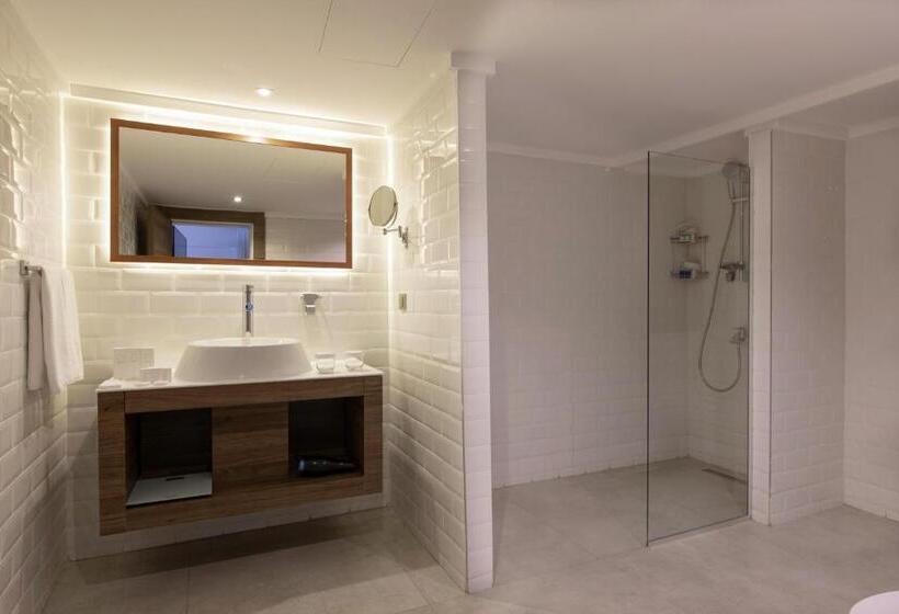 سوئیت 2 خوابه, Design Plus Seya Beach