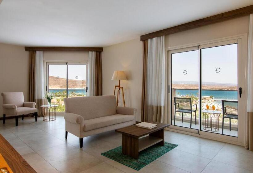 سوییت, Design Plus Seya Beach