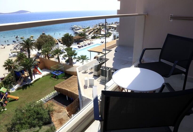 سوییت, Design Plus Seya Beach