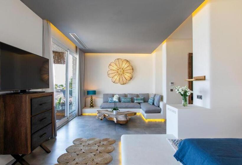 اتاق پرمیوم با چشم‌انداز دریا, Design Plus Seya Beach