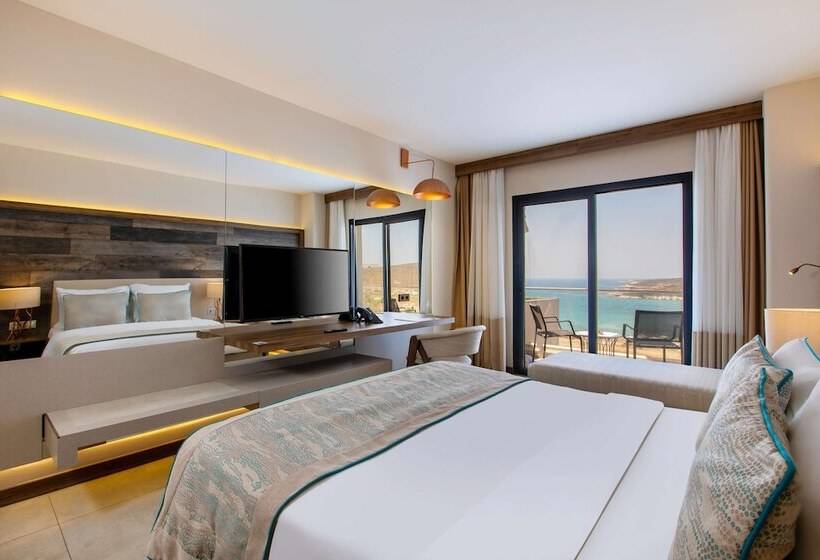 اتاق سوپریور با چشم‌انداز دریا, Design Plus Seya Beach