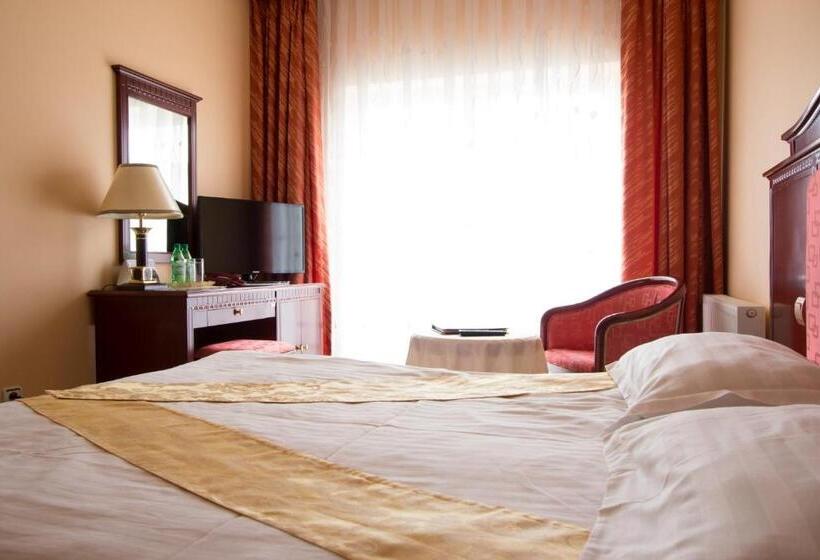 اتاق استاندارد, Royal Park Hotel & Spa