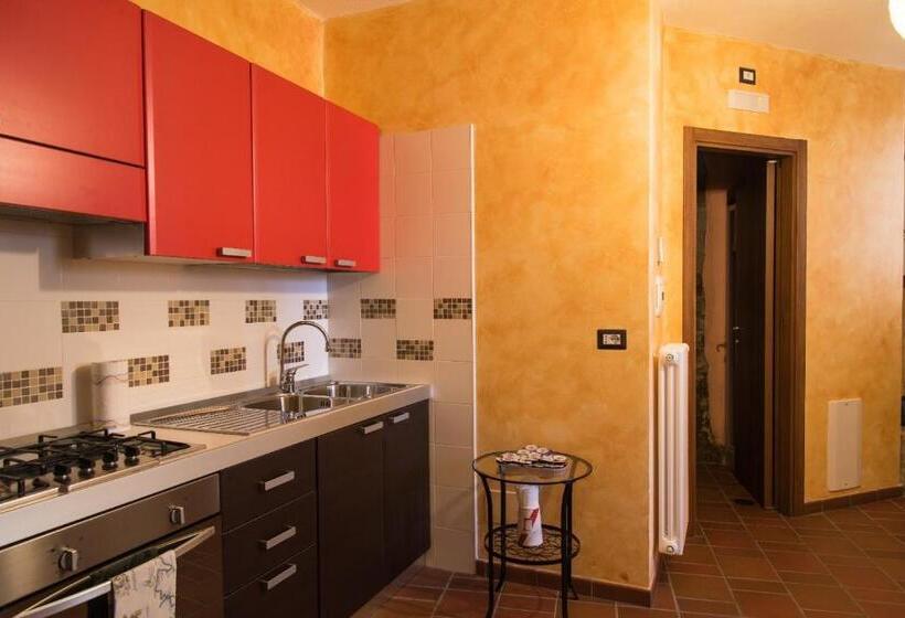 آپارتمان 1 خوابه با بالکن, B&b La Casa Di Giulietta