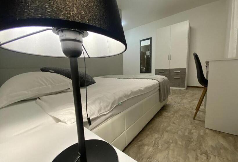 Номер Deluxe, Albergo Stazione
