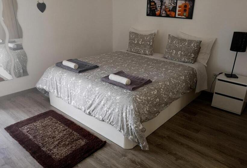اتاق استاندارد با چشم‌انداز دریا, Taah Billa Guest House
