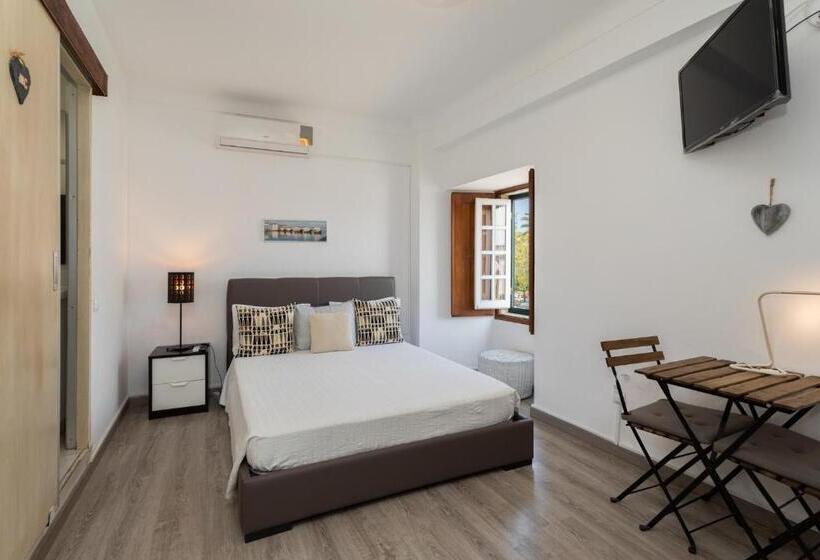 اتاق استاندارد با چشم‌انداز رودخانه, Taah Billa Guest House