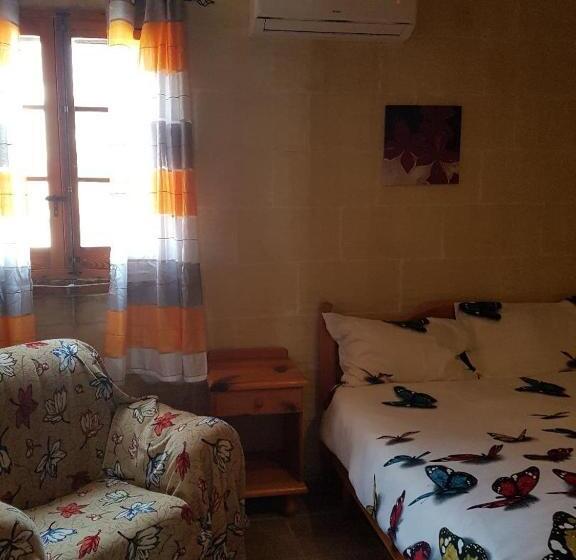 اتاق استاندارد, Ta  Karkar Villa Bed And Breakfast