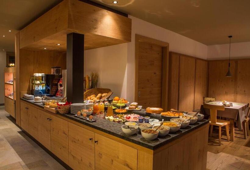 آپارتمان 2 خوابه, Mölgg Dolomites Residence