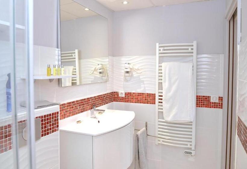 Standard room with outdoor bath, Les Chambres De Montplaisir