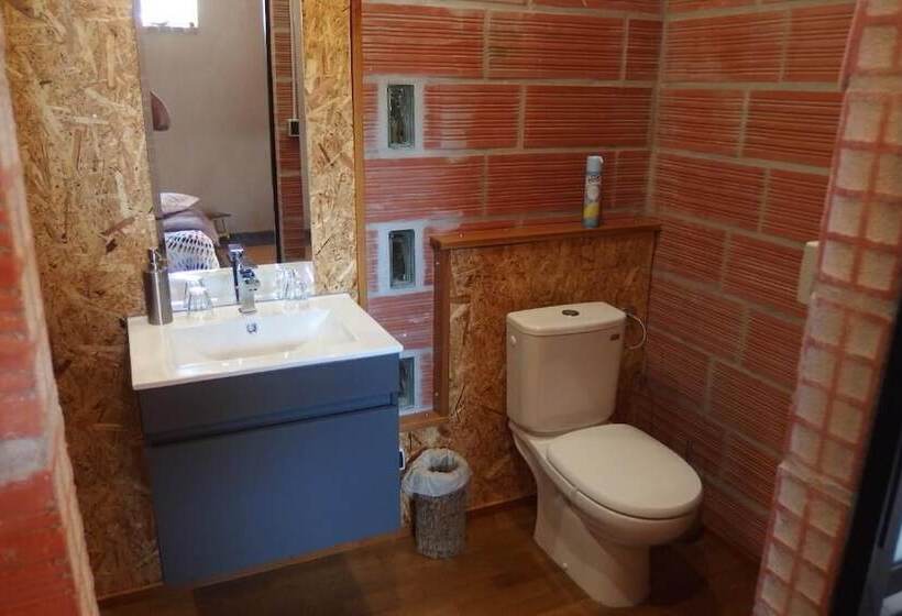 Номер Стандарт, Stuartlodge S