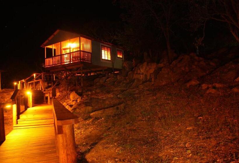 디럭스 룸, 5th Seasons Guesthouse