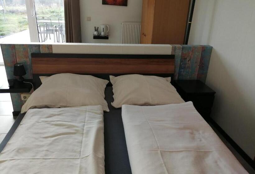 Люкс Вид на Сад, B&b V.k. Pgmbh