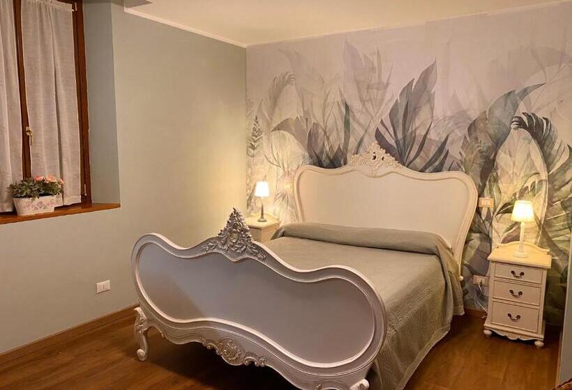 Номер Стандарт Вид на Сад, La Casa Di Campagna Sul Garda