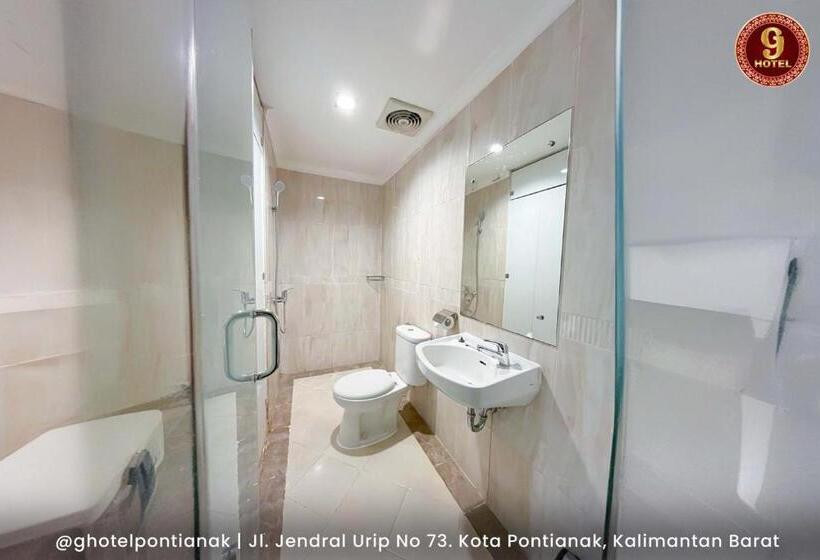 수피리어 룸, G Hotel Pontianak
