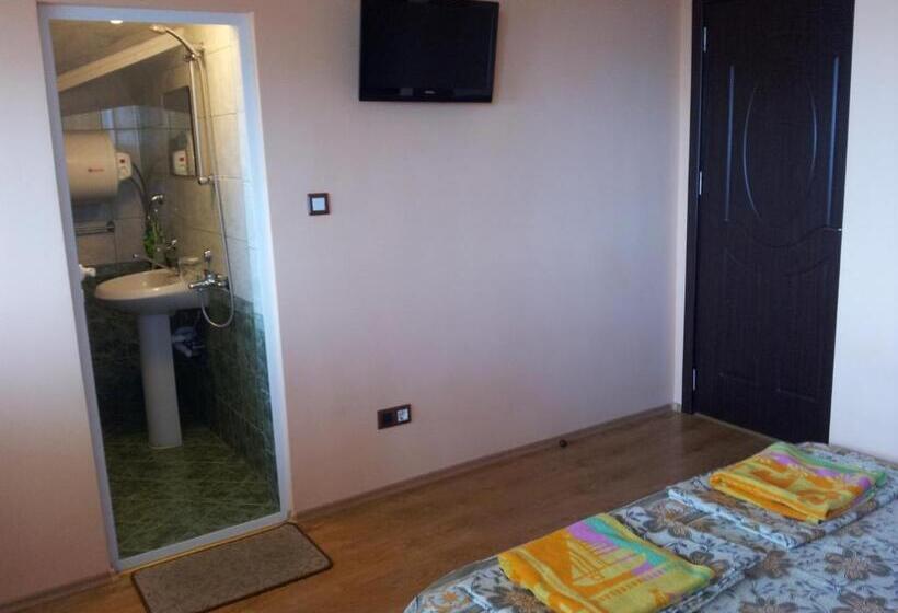 Номер Стандарт, Guest House Emi