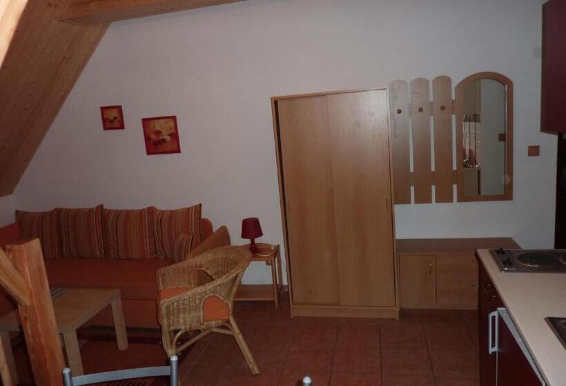 Апартаменты 1 Спальня, Rodinny Penzion Kunc