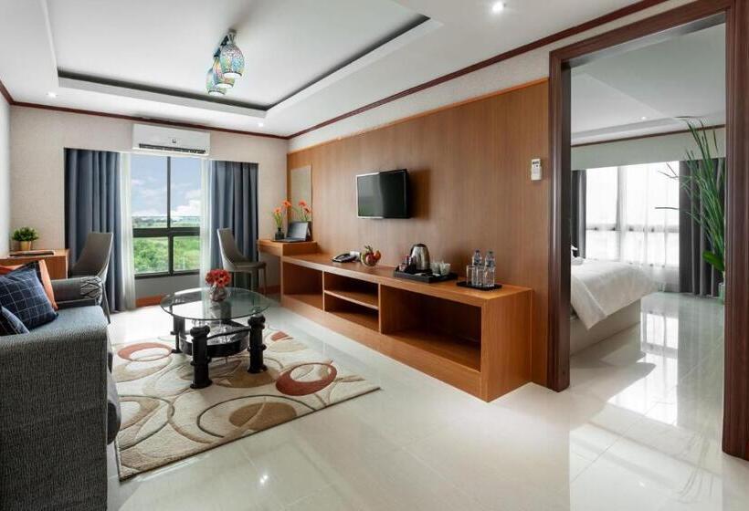 Люкс, 7 Days Premium Hotel Bangna   Suvarnabhumi Airport