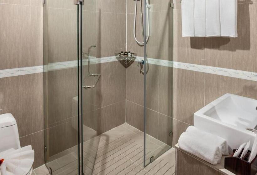 Люкс 2 Спальни, 7 Days Premium Hotel Bangna   Suvarnabhumi Airport