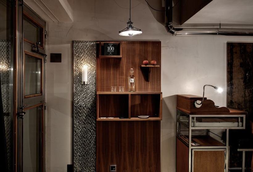 اتاق استاندارد, Backstage Boutique Spa