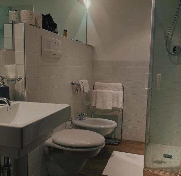 اتاق استاندارد سه نفره, Resort La Rosa Dei Venti