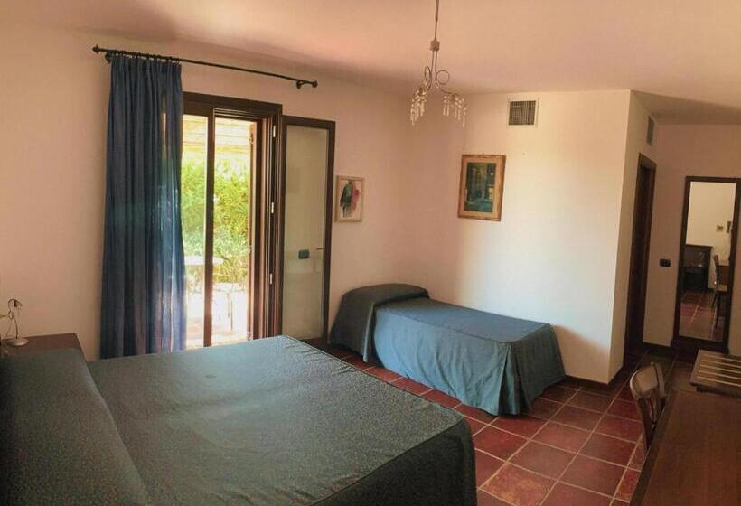 اتاق استاندارد سه نفره, Resort La Rosa Dei Venti