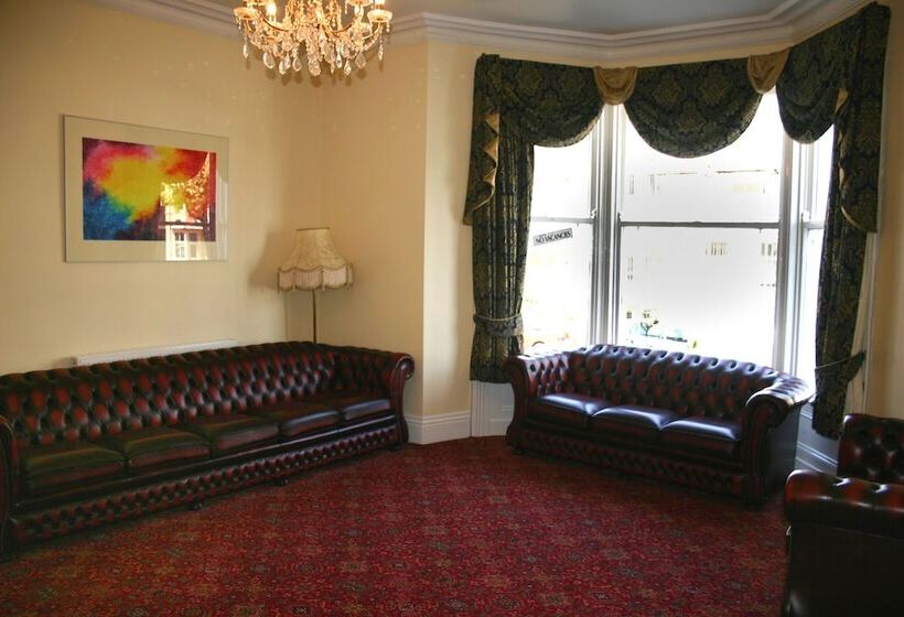 Номер Стандарт, Llandudno Hostel