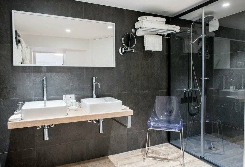 Номер Стандарт, Maison Doucet   Relais & Châteaux