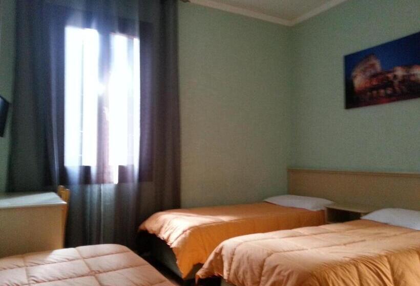 اتاق استاندارد سه نفره, Nuova Locanda Belvedere