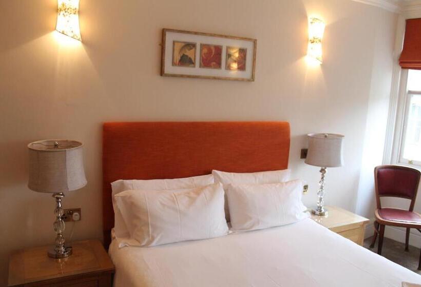 Quarto Estandar Banheiro Compartilhado, Bentinck