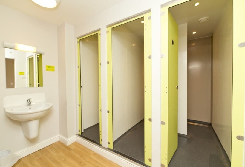 Номер Стандарт, Yha Bath
