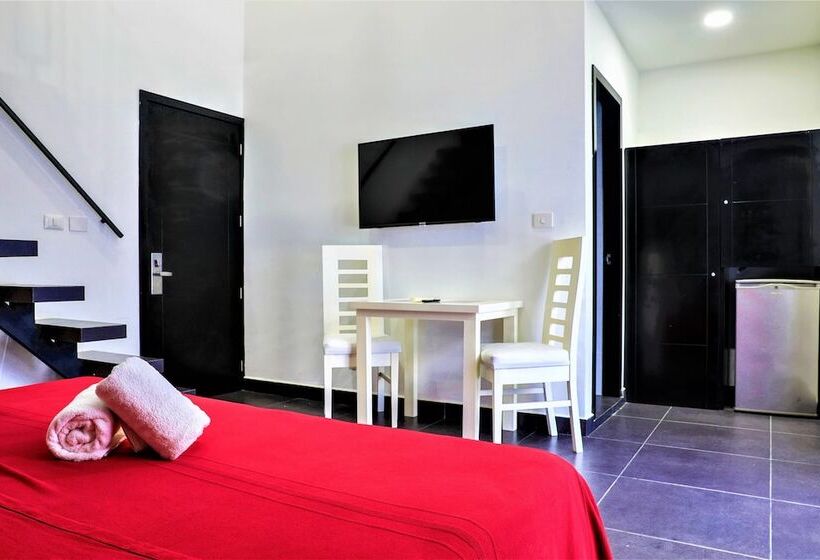 سوییت جونیور, Colonial Playa Del Carmen