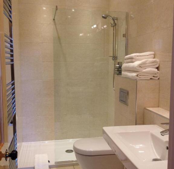 اتاق استاندارد در طبقه همکف, Ascot House